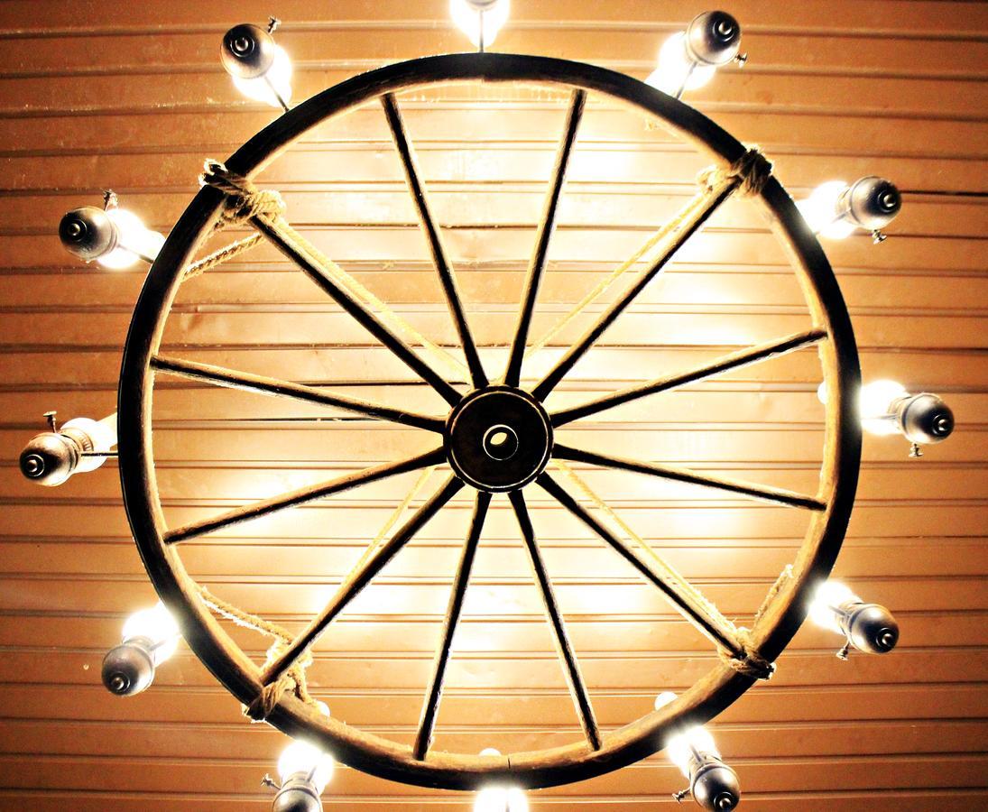 Cowboys Guest Ranch Hotell Voghera Exteriör bild